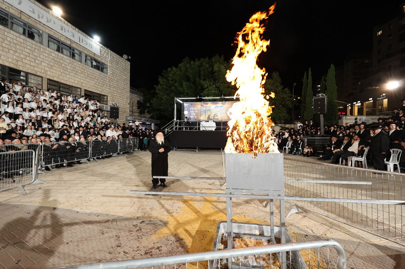 הגר"ש אלתר בהדלקה ל"ג בעומר