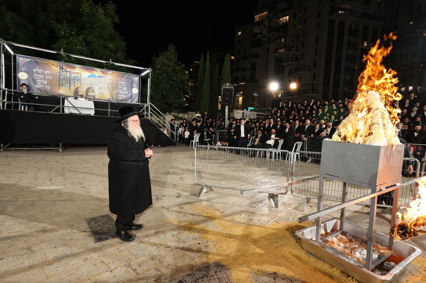 הגר"ש אלתר בהדלקה ל"ג בעומר