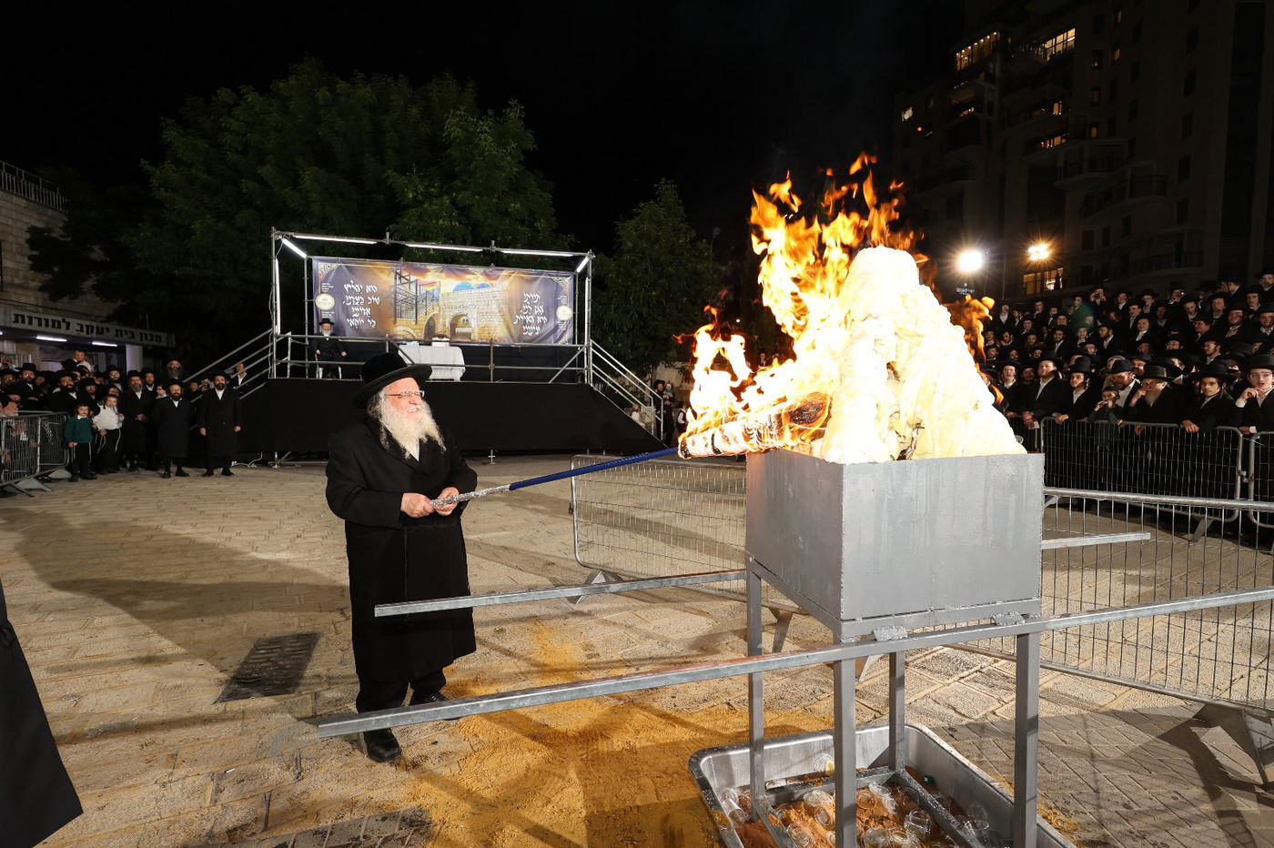 הגר"ש אלתר בהדלקה ל"ג בעומר