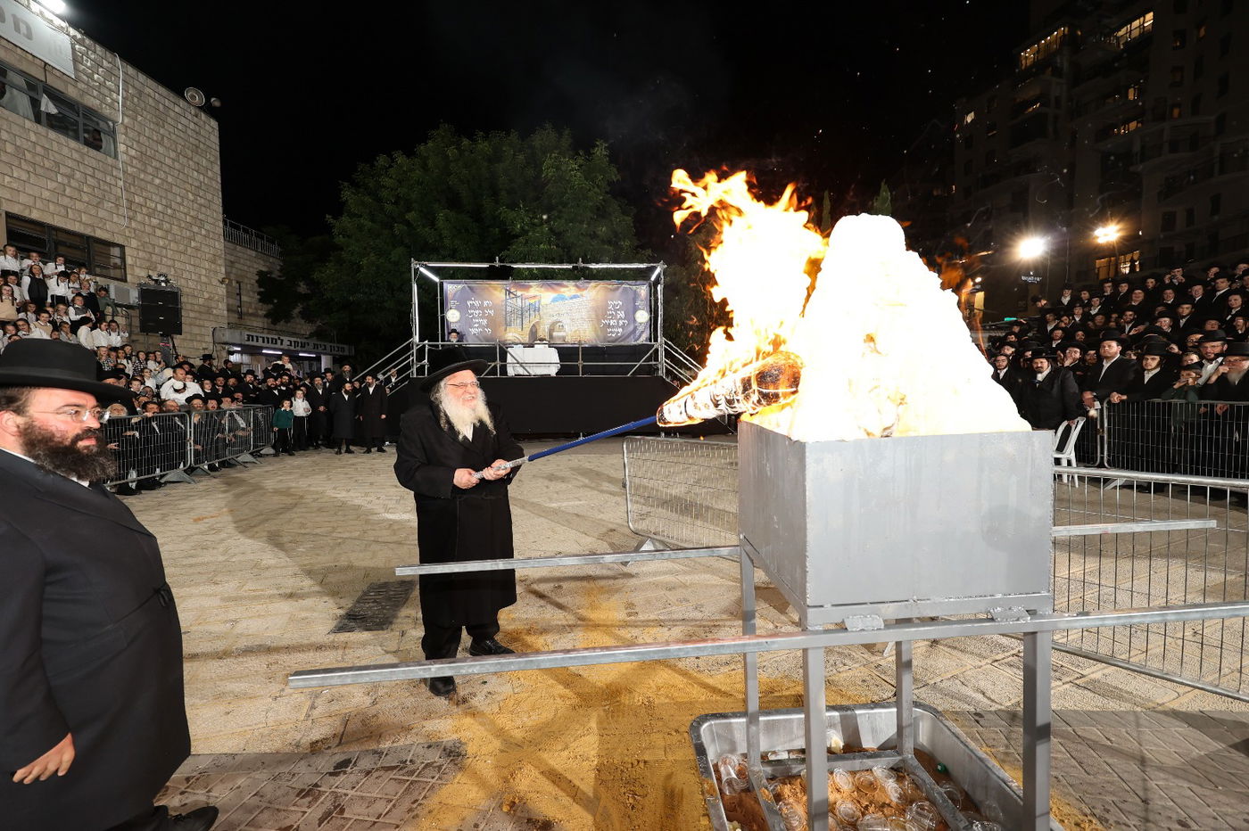 הגר"ש אלתר בהדלקה ל"ג בעומר