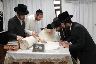 הגרלת ספר התורה של יד לאחים