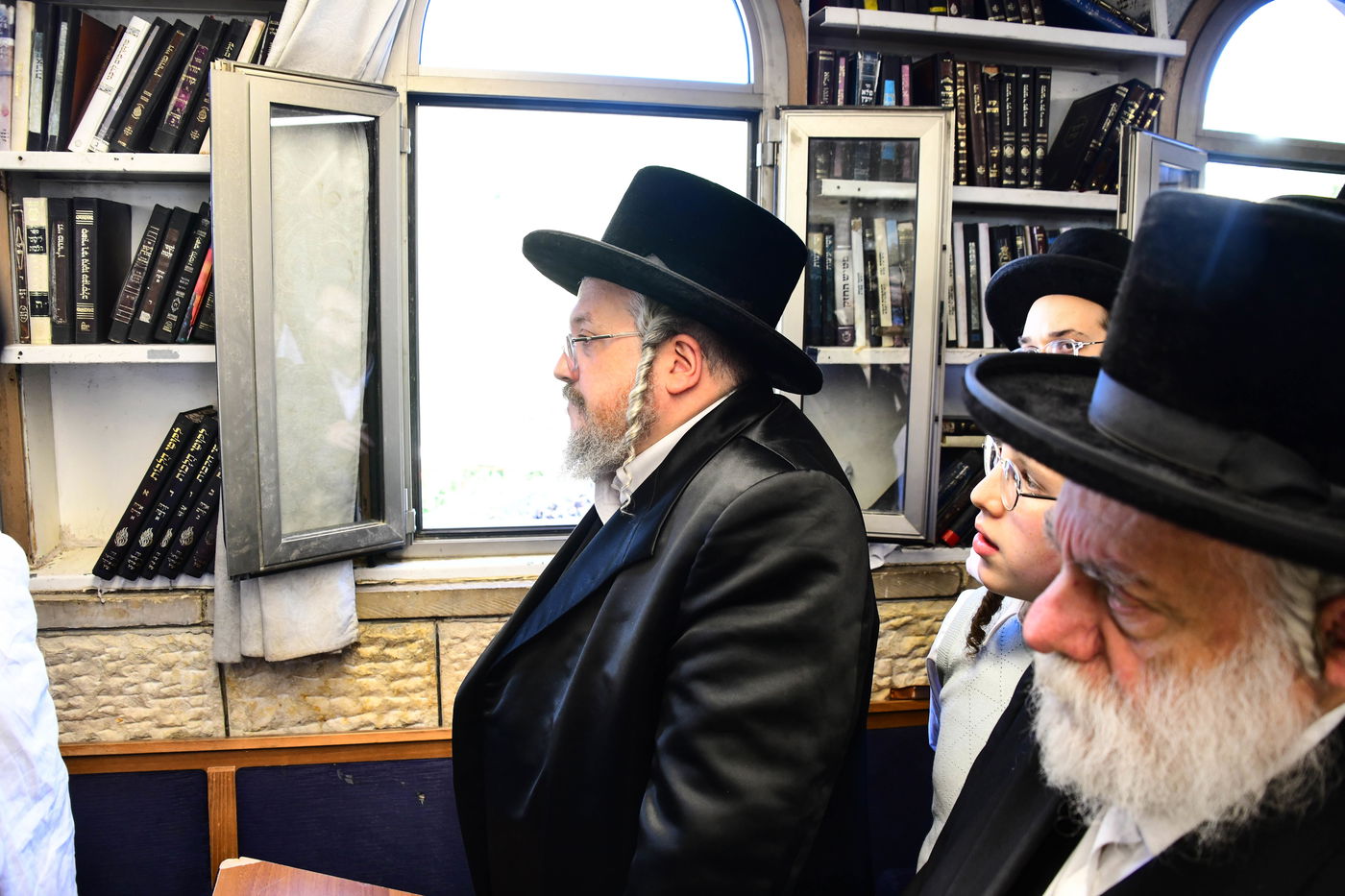 הרה"צ רבי אהרן מרדכי רוקח בל"ג בעומר במירון תשפ"ה