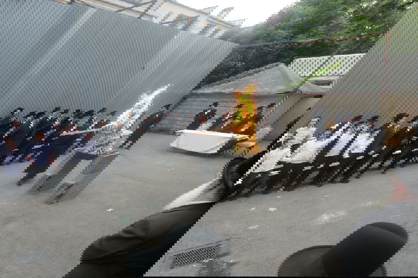 ל"ג בעומר בחצה"ק סקווירא מב"פ