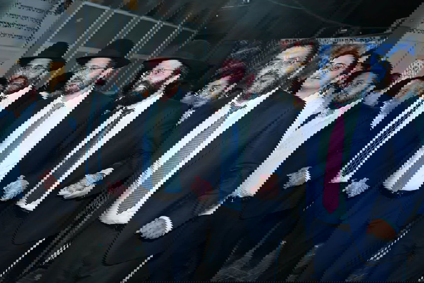 הגאון הרב ליאור גלזר בהדלקה לכבוד ל"ג בעומר