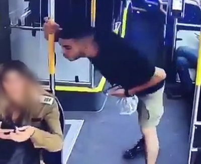 ברגעי היריקה