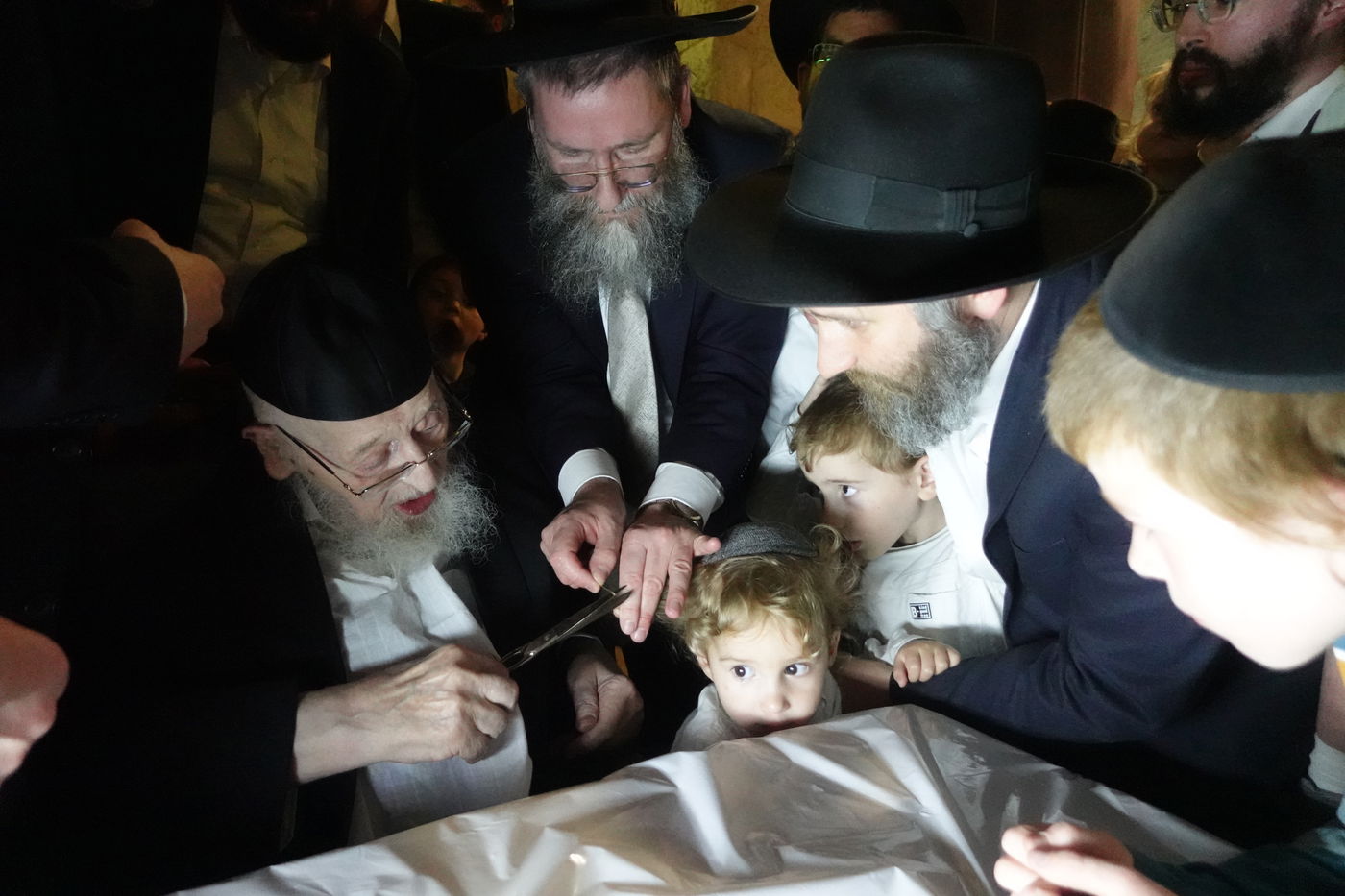 מראות ל"ג בעומר אצל הגאון רבי מאיר צבי ברגמן