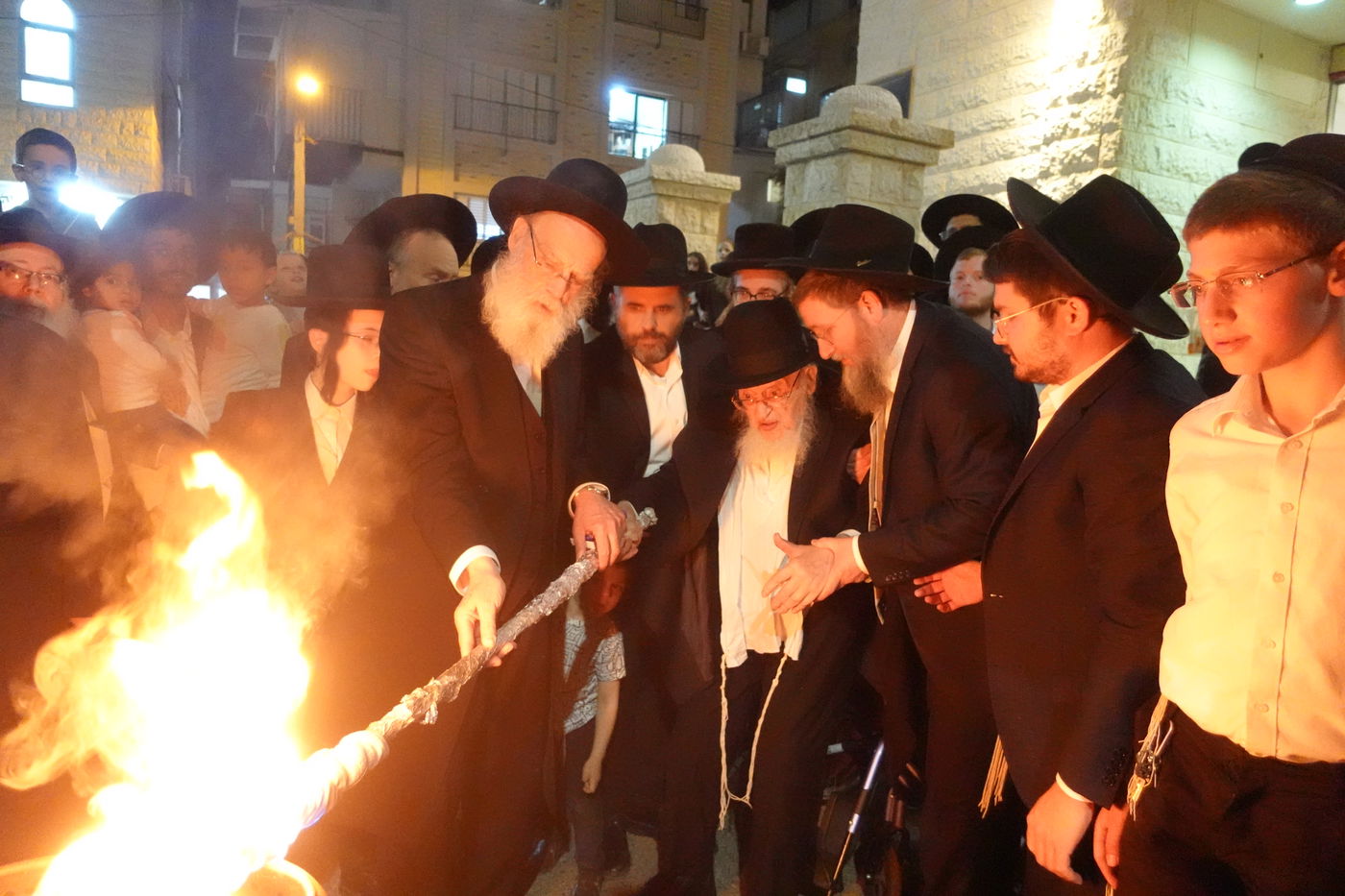 מראות ל"ג בעומר אצל הגאון רבי מאיר צבי ברגמן