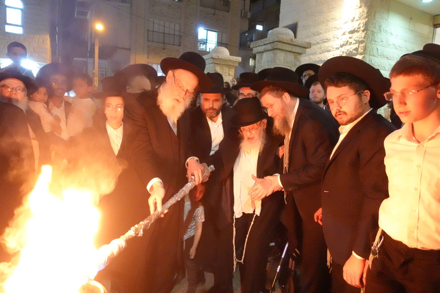 מראות ל"ג בעומר אצל הגאון רבי מאיר צבי ברגמן