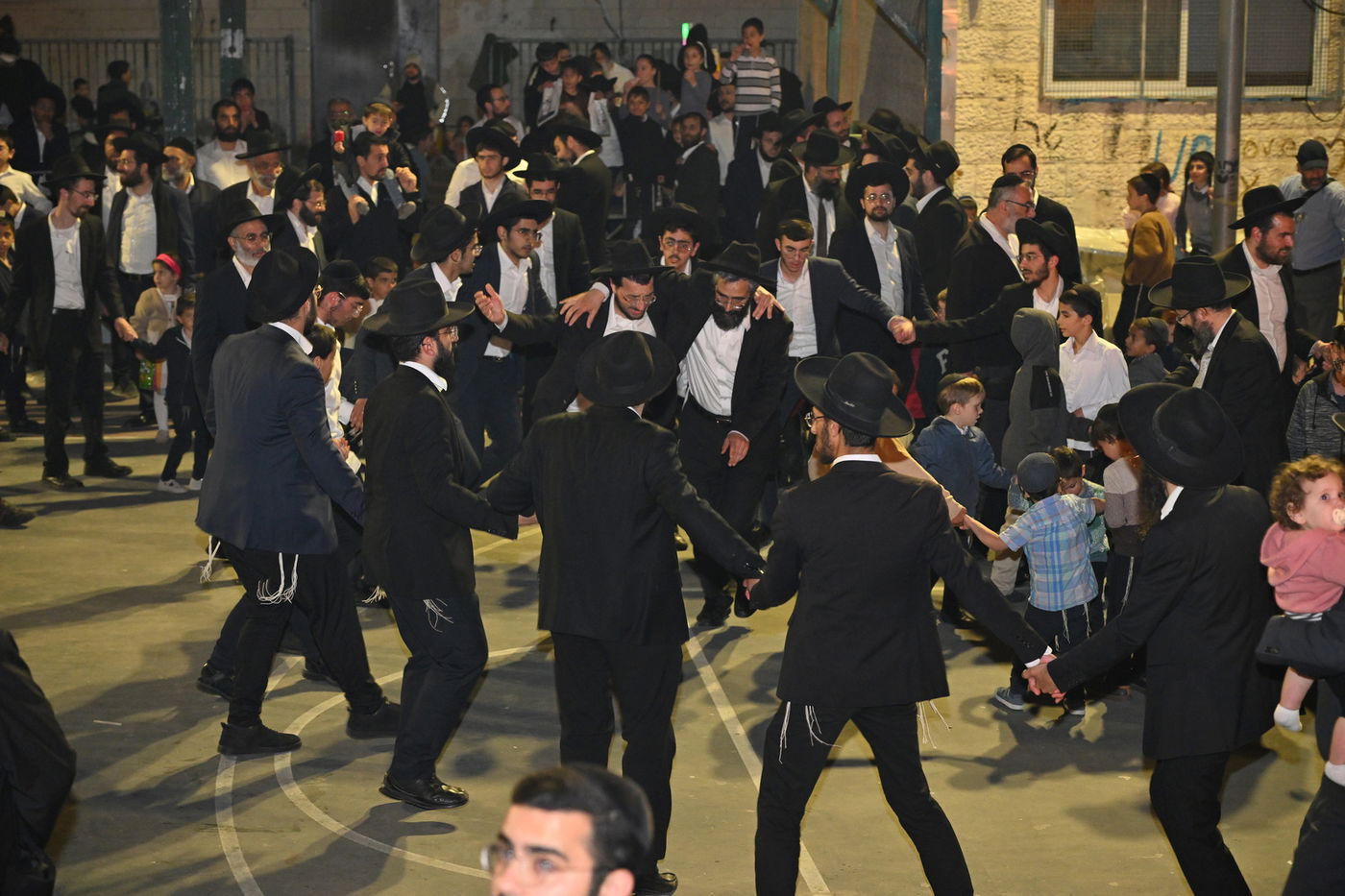 ההדלקה המרכזית בשכונת 'שמואל הנביא' בירושלים