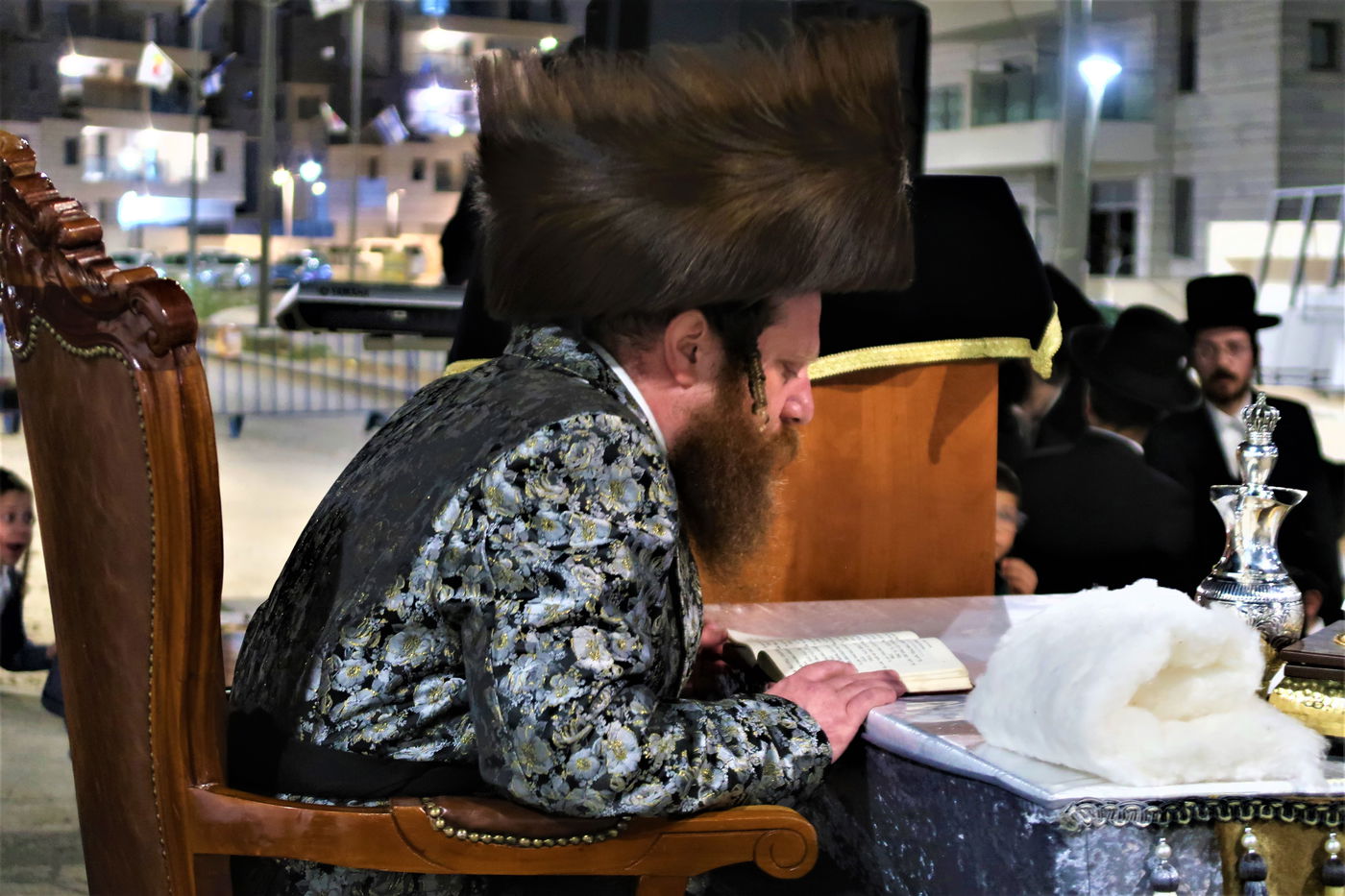 ל"ג בעומר בחצה"ק מיאלען