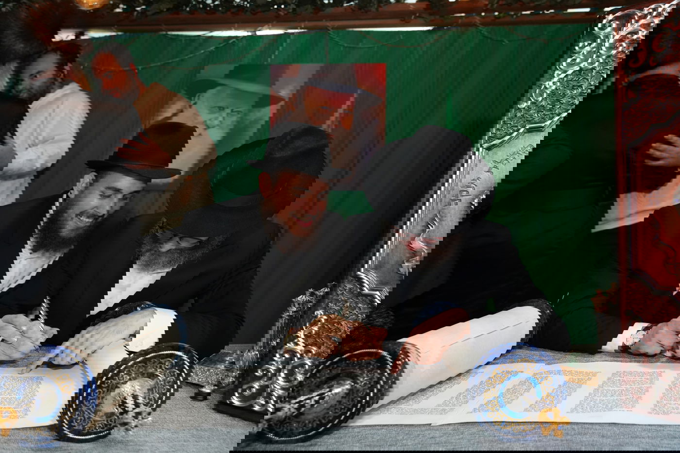 הכנסת ספר תורה לבית חב"ד מדג'ין - קולומביה