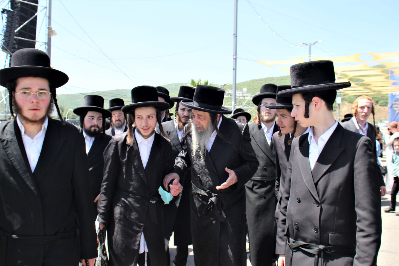 האדמו"ר מזוויעהיל במירון תשפ"ה