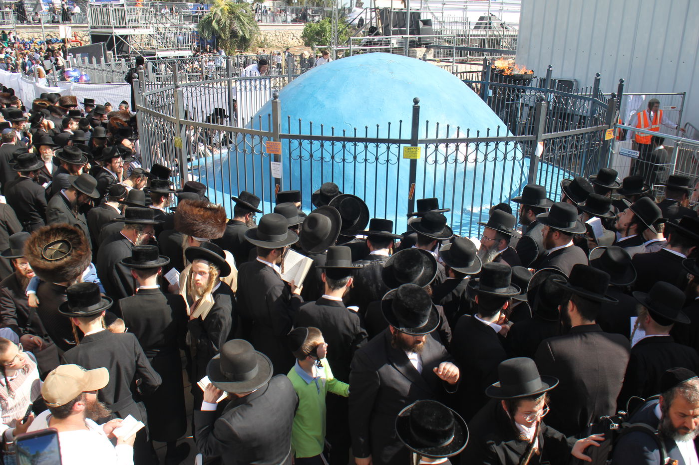 הגה"צ ראש ישיבת סאטמר במירון תשפ"ה