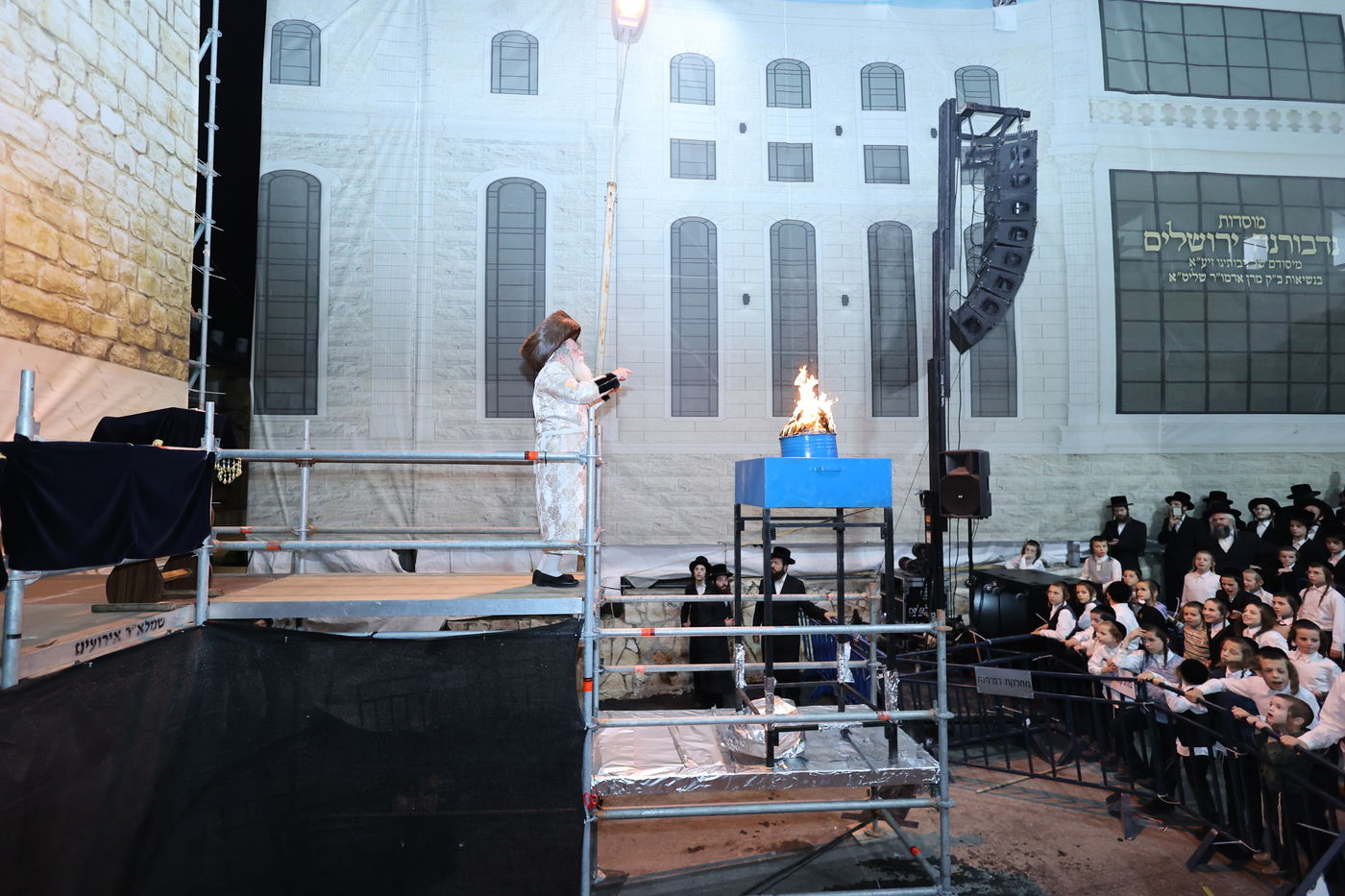 ל"ג בעומר בחצה"ק נדבורנה ירושלים