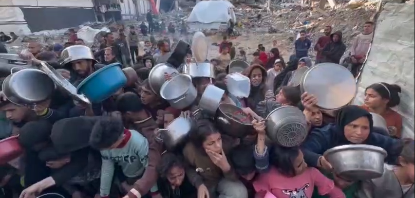 חלוקת מזון ברצועה