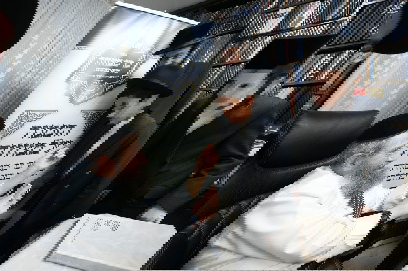 ילדי 'זה לזה' עלו להזמין את גדו"י לבר המצווה שלהם