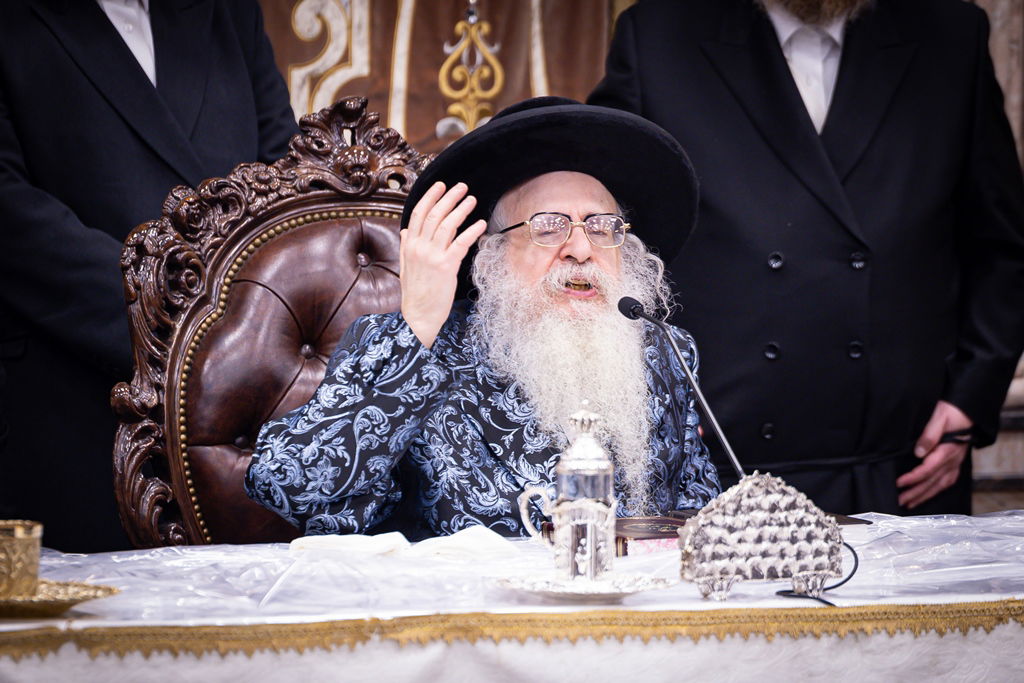 ל"ג בעומר בחצה"ק צאנז קלויזנבורג