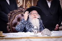 האדמו"ר מצאנז קלויזנבורג