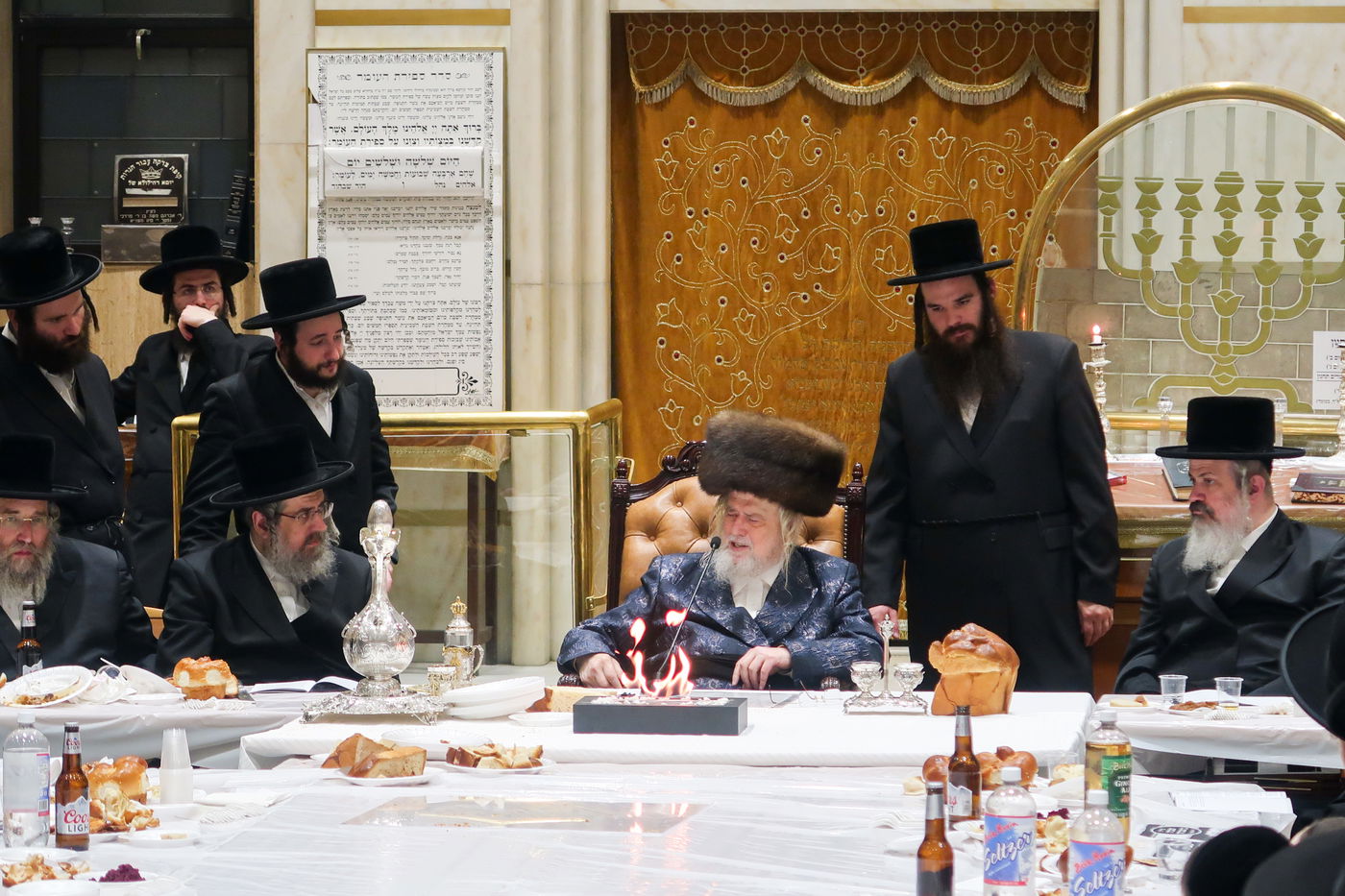 ל"ג בעומר בחצה"ק מונקאטש