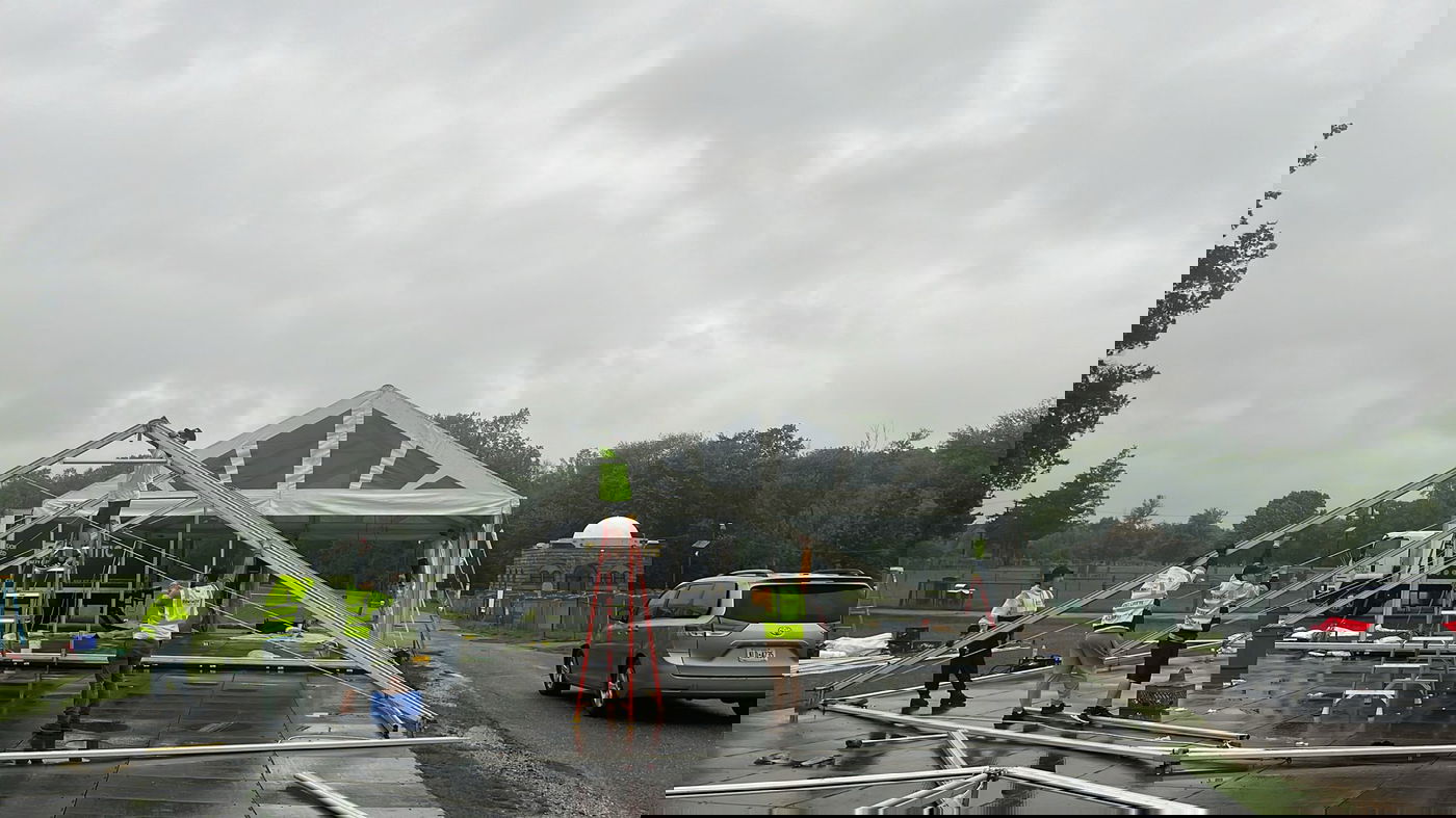 אלפי ישראל בעליה לציון הרה"ק מבאבוב זצ"ל בליל ל"ג בעומר תשפ"ה