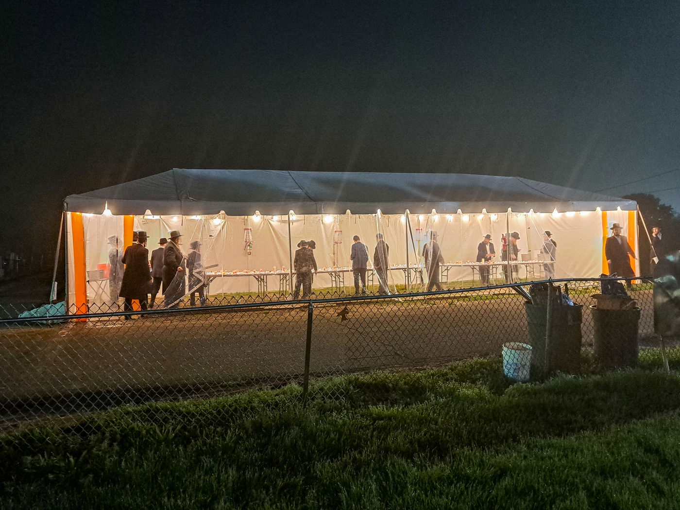 אלפי ישראל בעליה לציון הרה"ק מבאבוב זצ"ל בליל ל"ג בעומר תשפ"ה