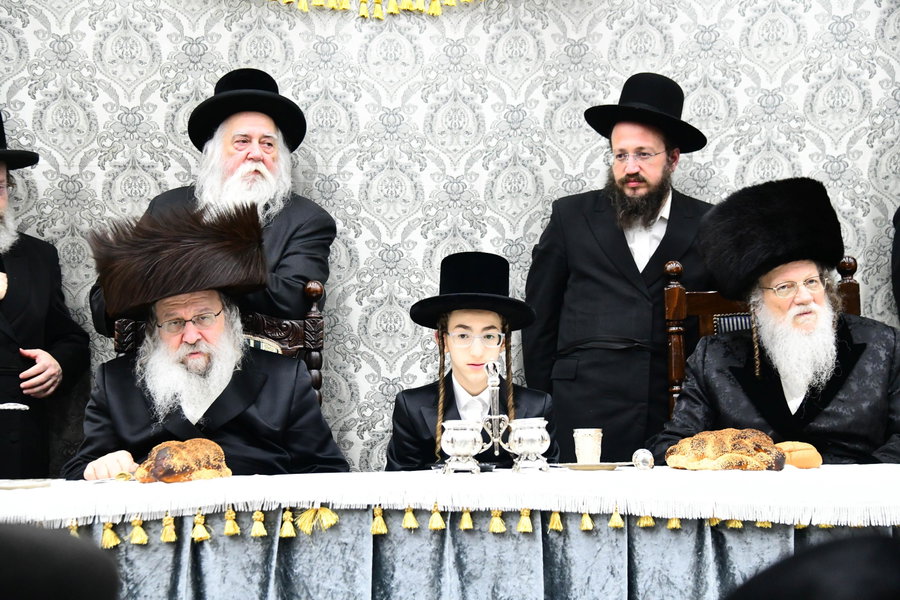 שמחת בר המצווה בחצה"ק נדבורנה - מודז'יץ