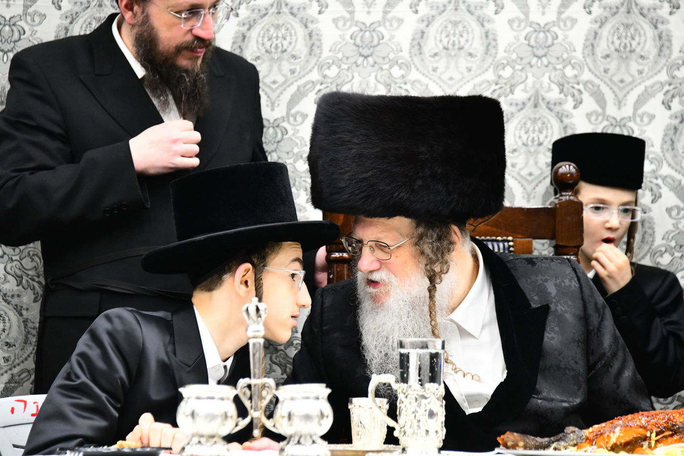 שמחת בר המצווה בחצה"ק נדבורנה - מודז'יץ