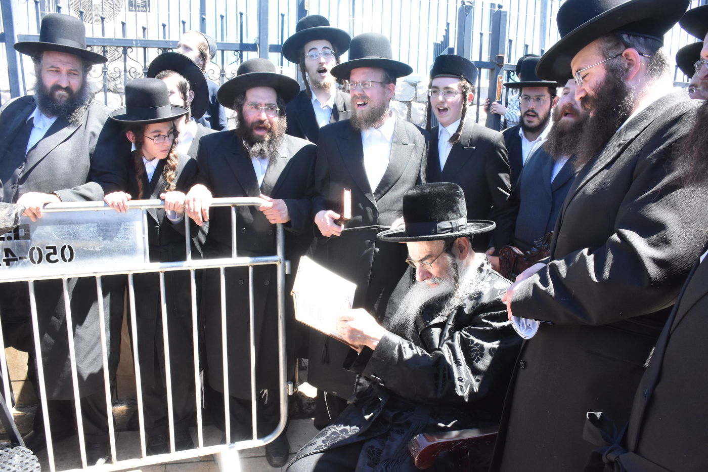 האדמו"ר מאלכסנדר במירון