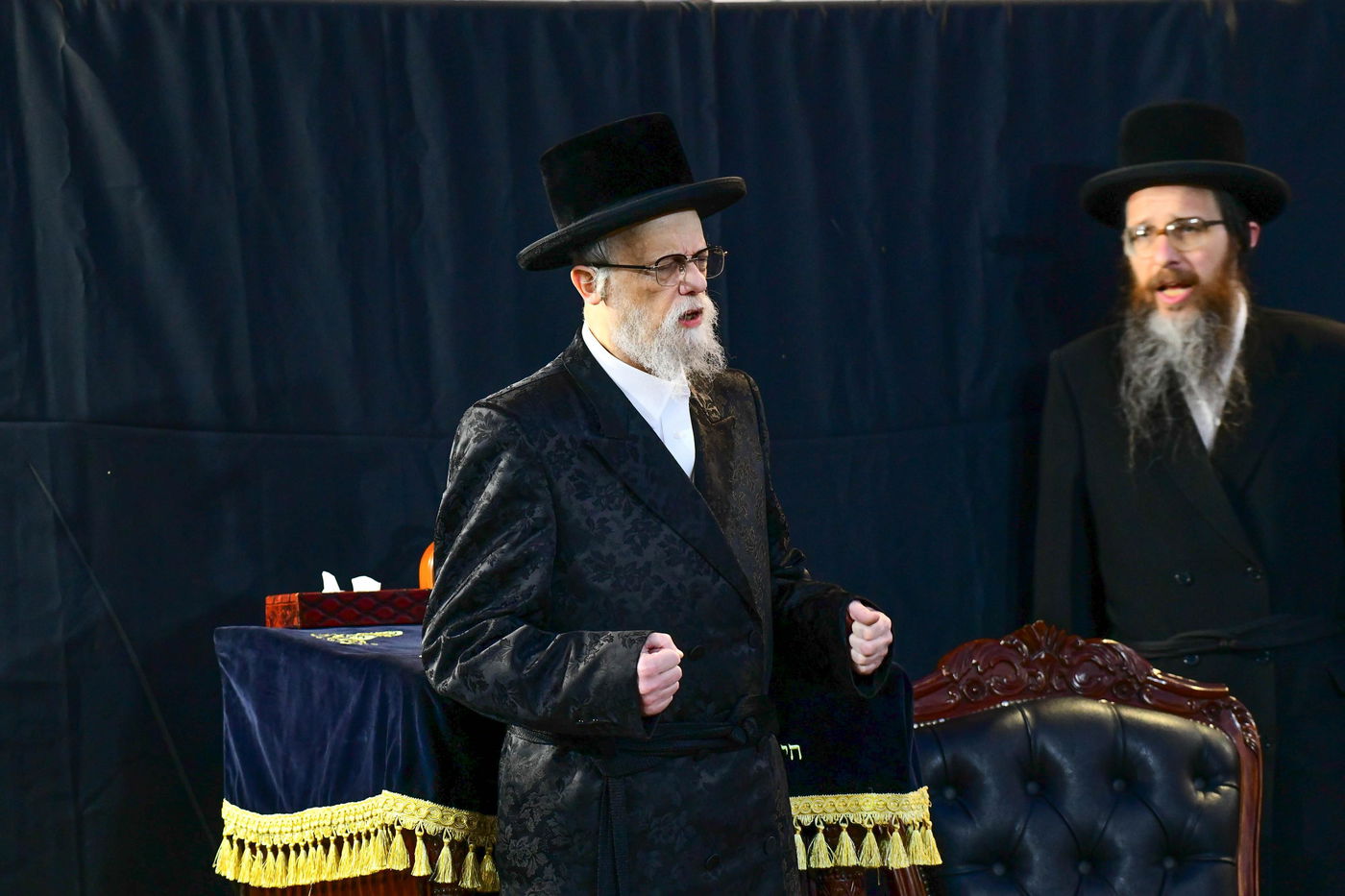 האדמו"ר מסערט ויז'ניץ באתרא קדישא מירון