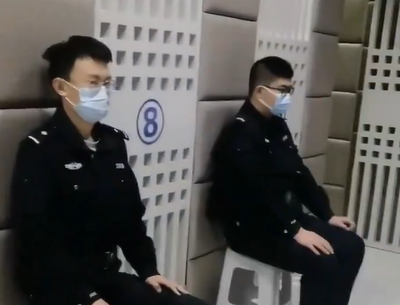 הרעבה, חינוך מחדש ושיטת הנקודות | כך סין מתעללת באסירים בבתי הכלא