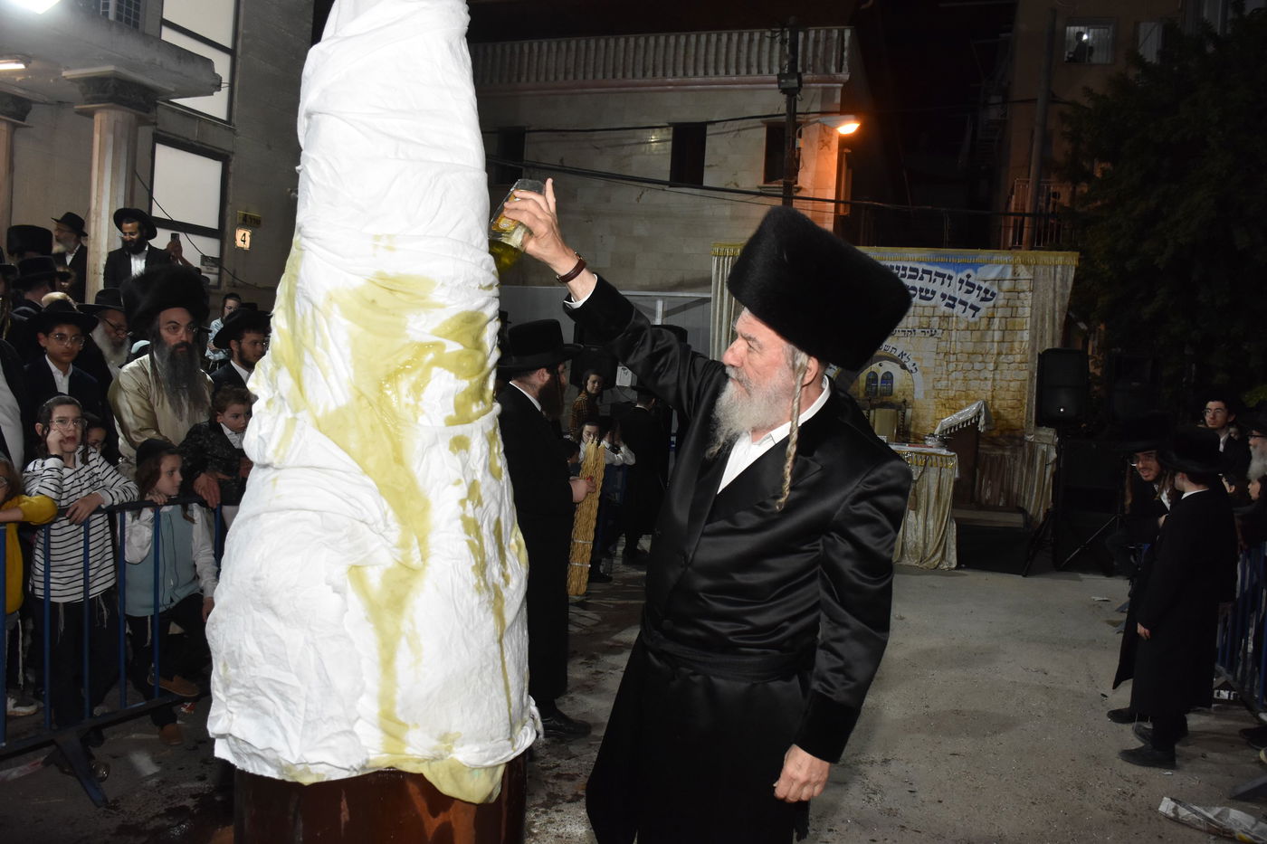 ל"ג בעומר בחצה"ק אשלג