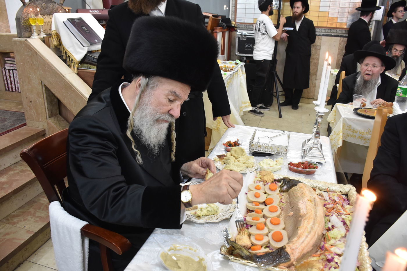 ל"ג בעומר בחצה"ק אשלג