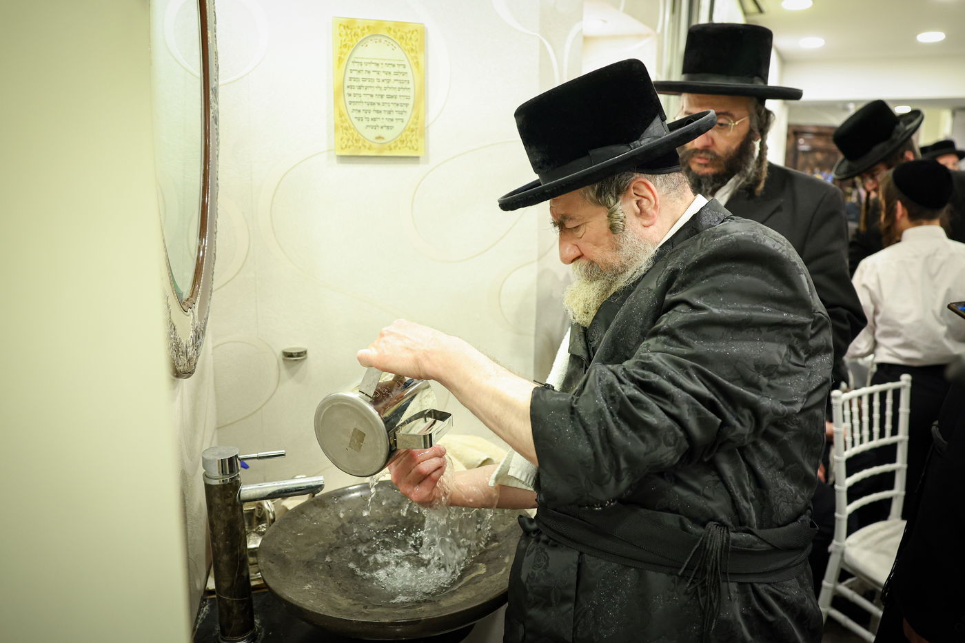  דינר 'כולנו מסובין' ברחמסטריווקא