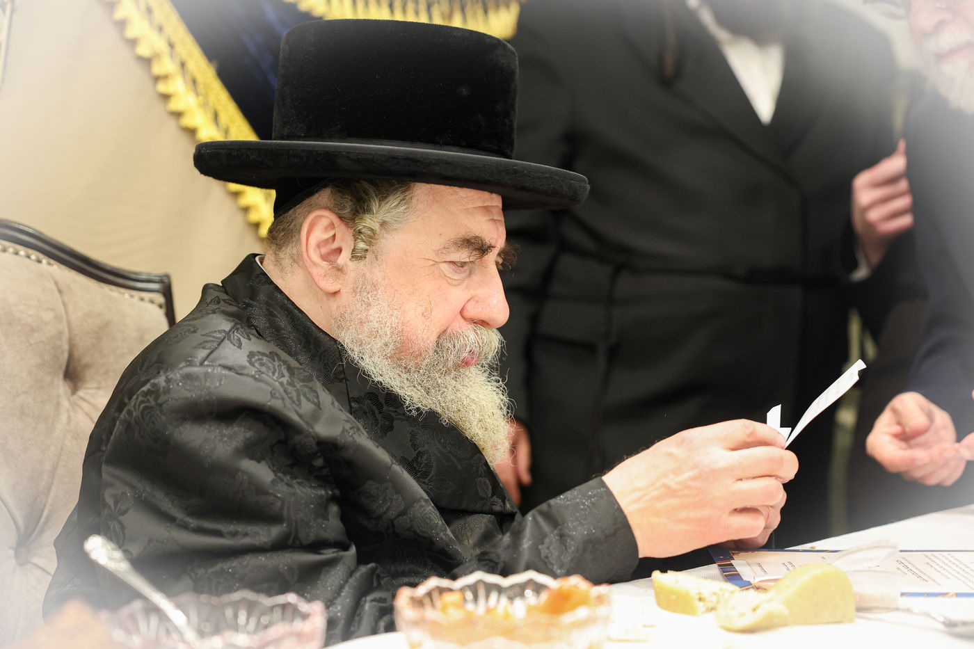  דינר 'כולנו מסובין' ברחמסטריווקא