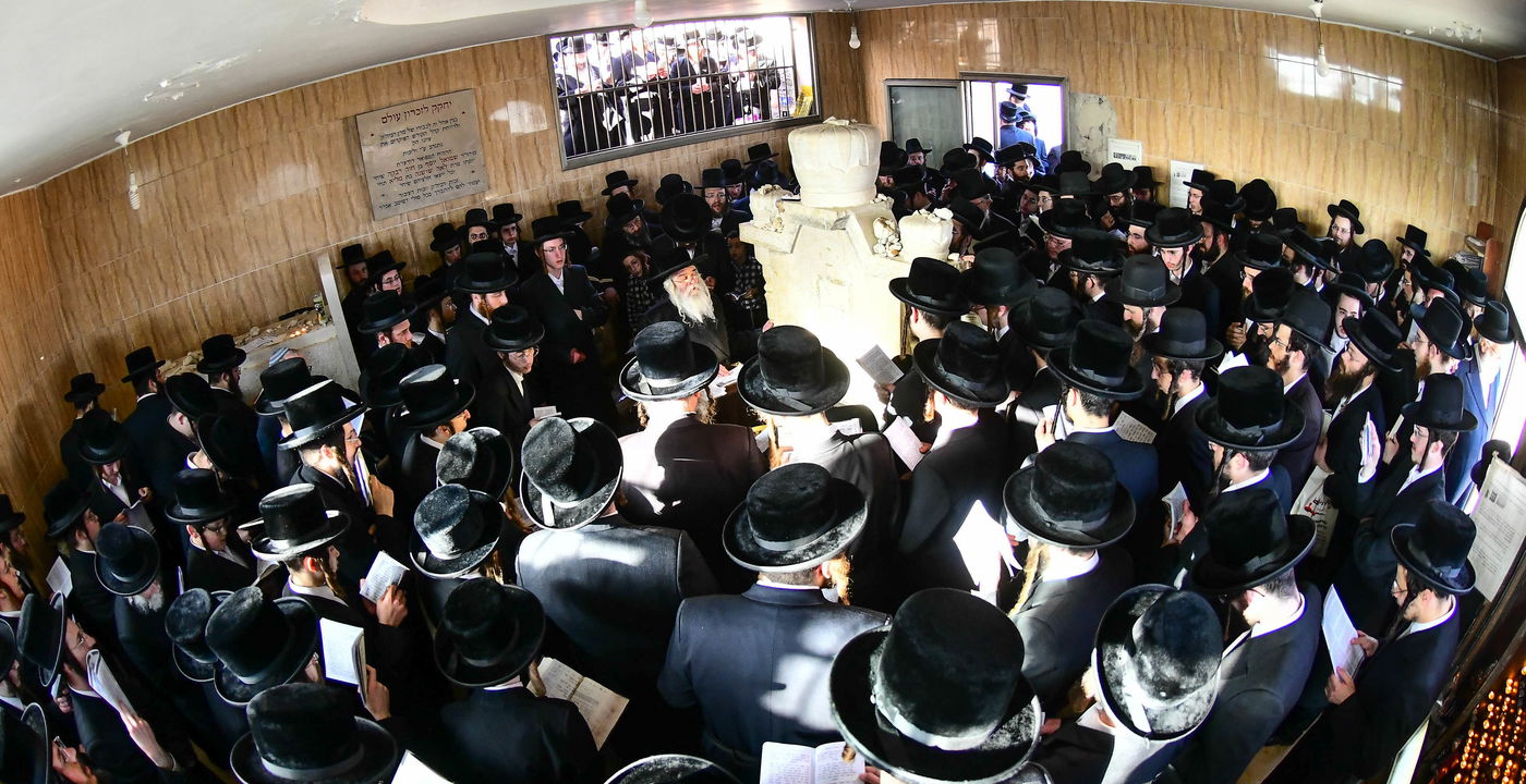 הילולא קדישא בקרעטשניף י-ם