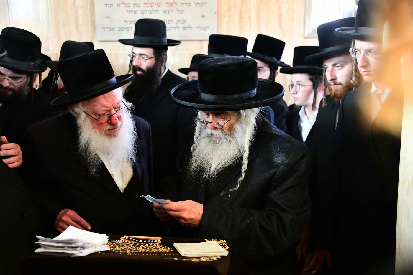 הילולא קדישא בקרעטשניף י-ם