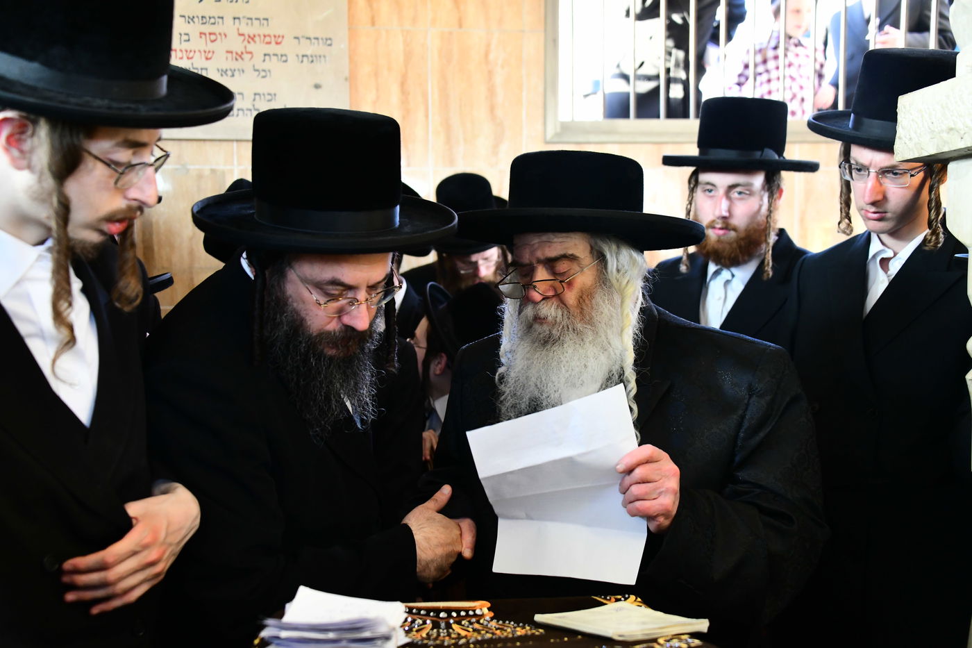 הילולא קדישא בקרעטשניף י-ם