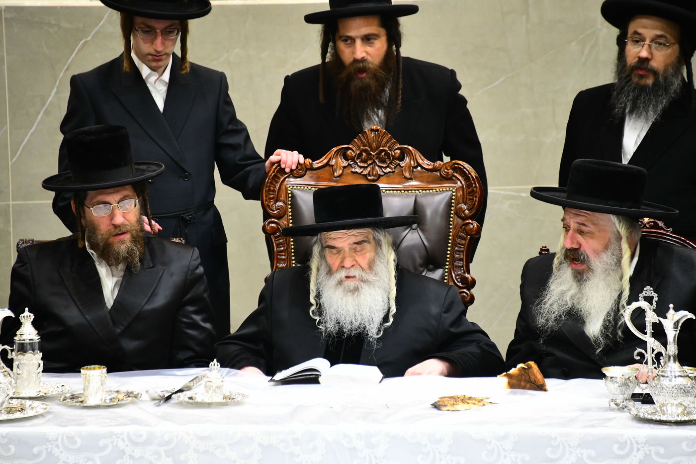 הילולא קדישא בקרעטשניף י-ם