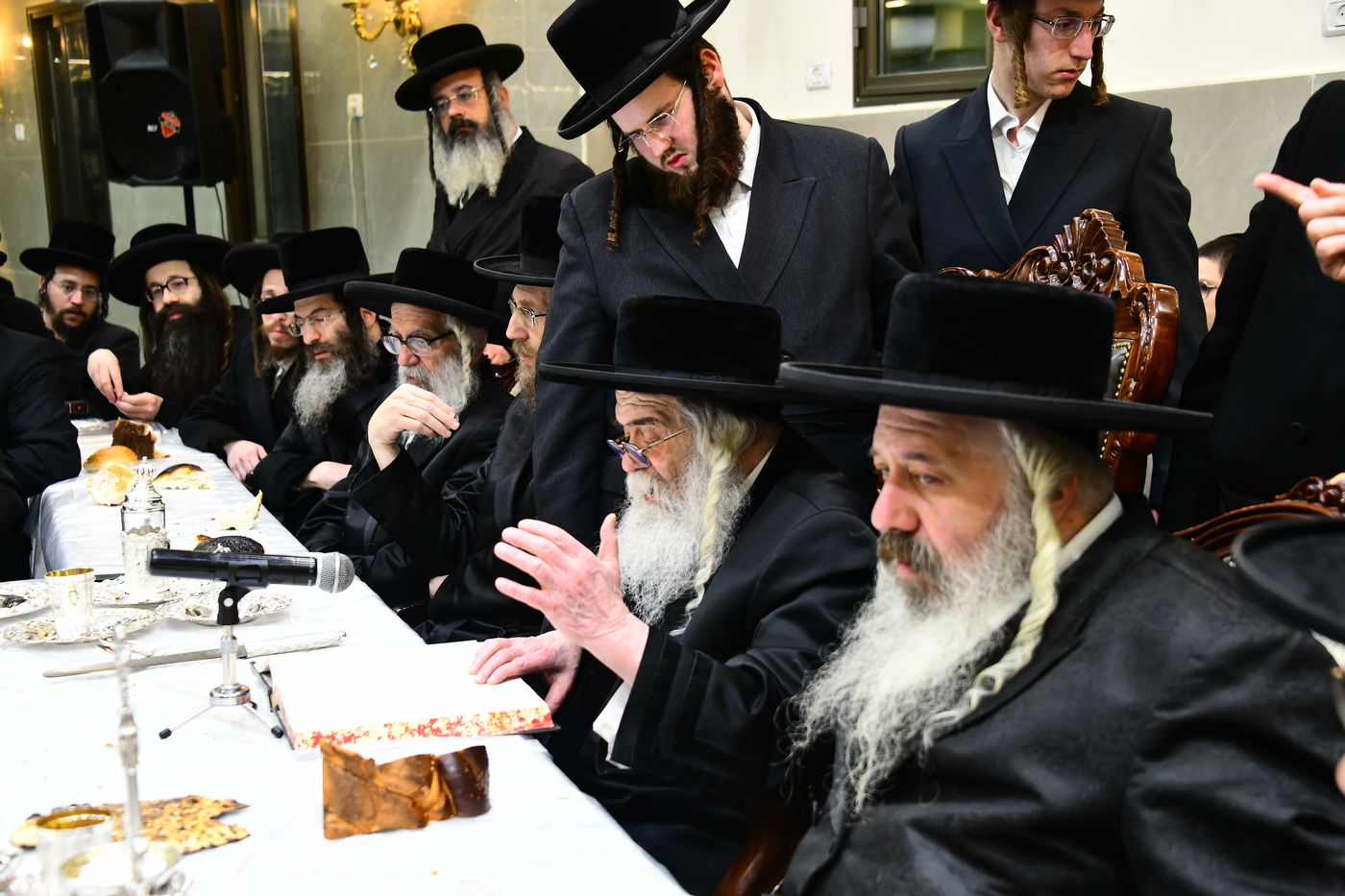 הילולא קדישא בקרעטשניף י-ם