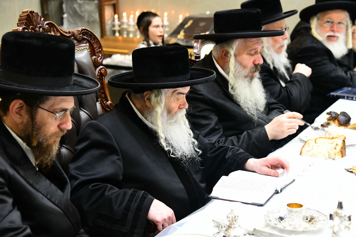 הילולא קדישא בקרעטשניף י-ם