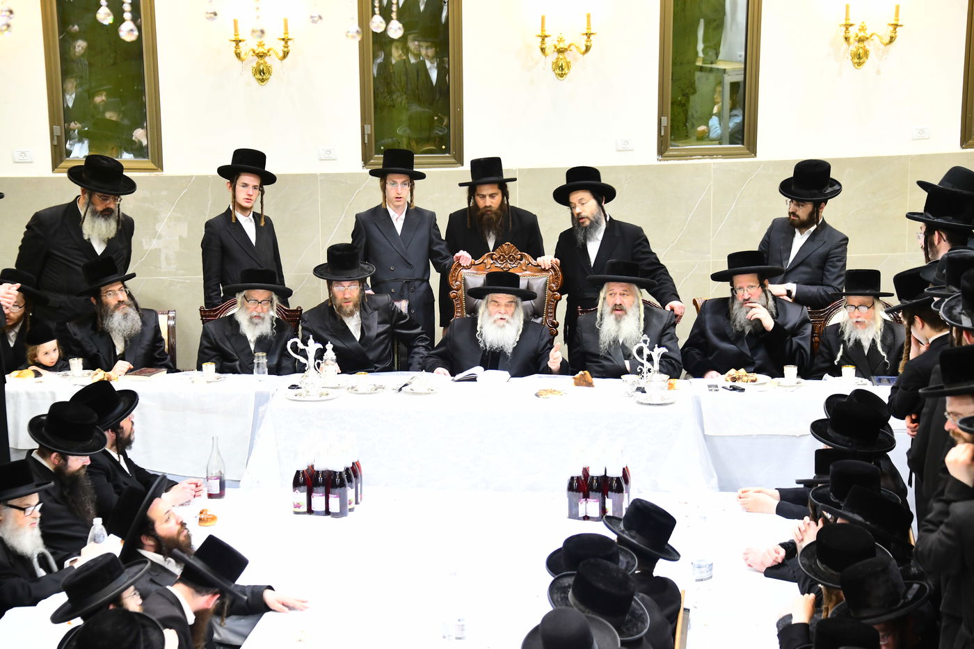 הילולא קדישא בקרעטשניף י-ם