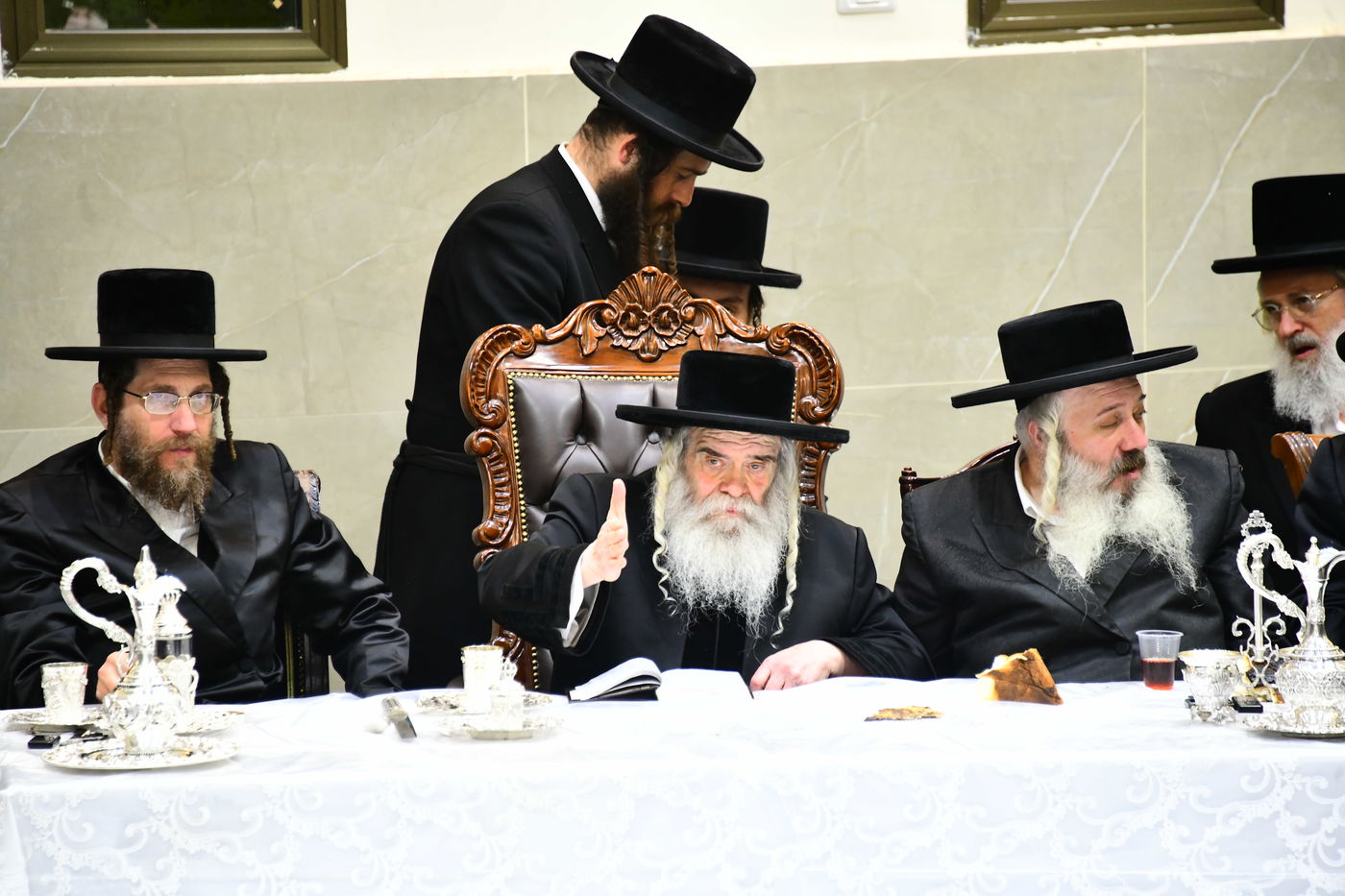 הילולא קדישא בקרעטשניף י-ם