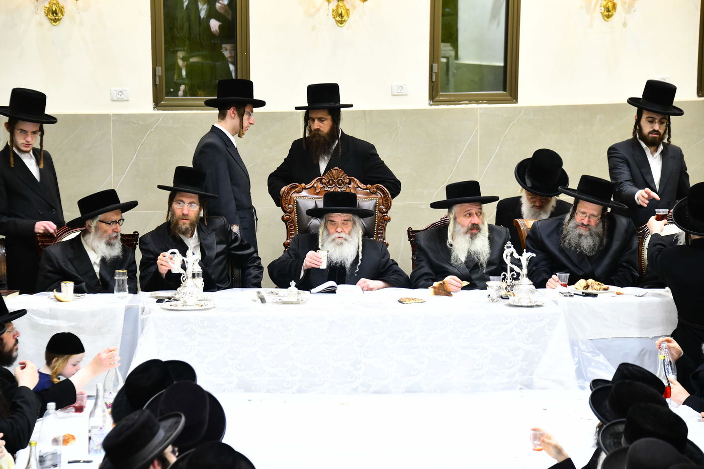 הילולא קדישא בקרעטשניף י-ם