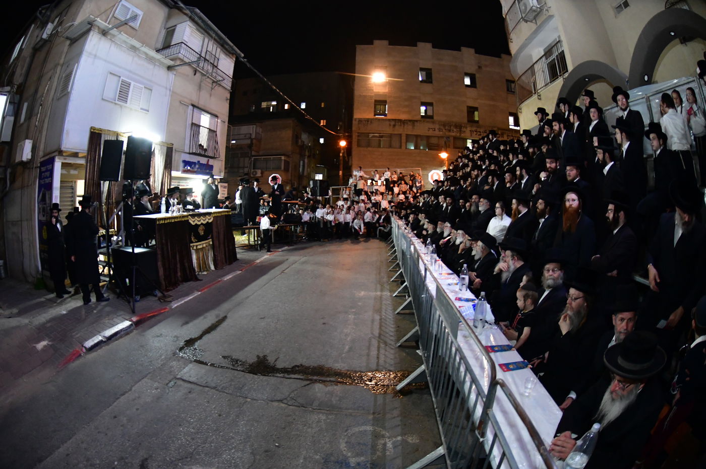 ל"ג בעומר בחצה"ק שבט הלוי