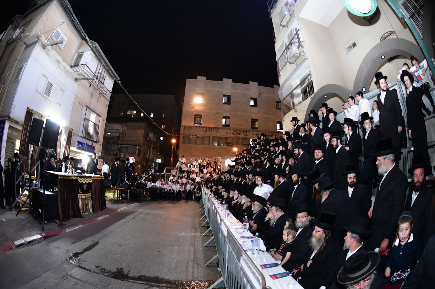 ל"ג בעומר בחצה"ק שבט הלוי