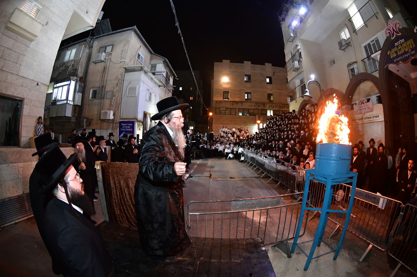 ל"ג בעומר בחצה"ק שבט הלוי