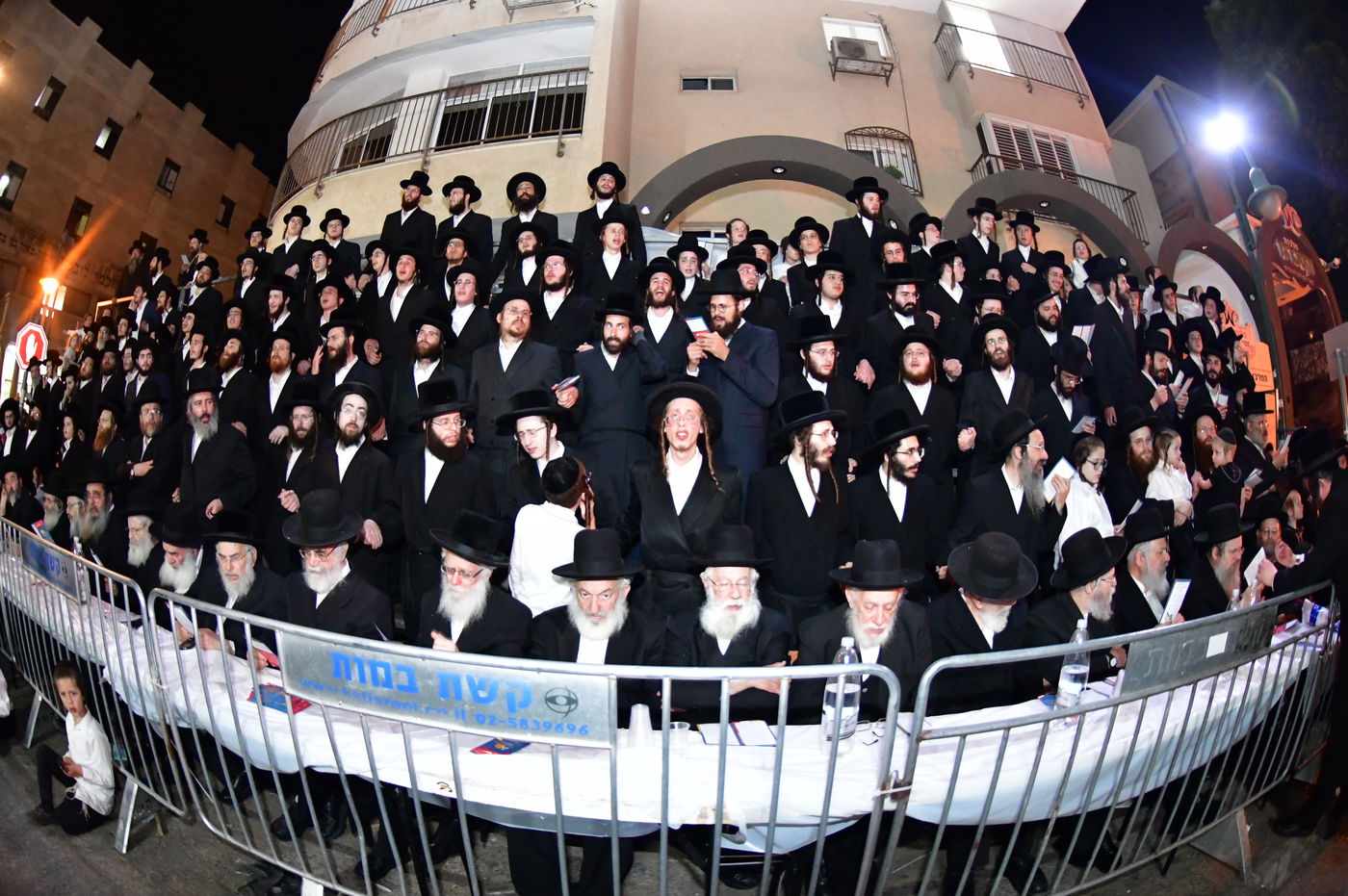 ל"ג בעומר בחצה"ק שבט הלוי