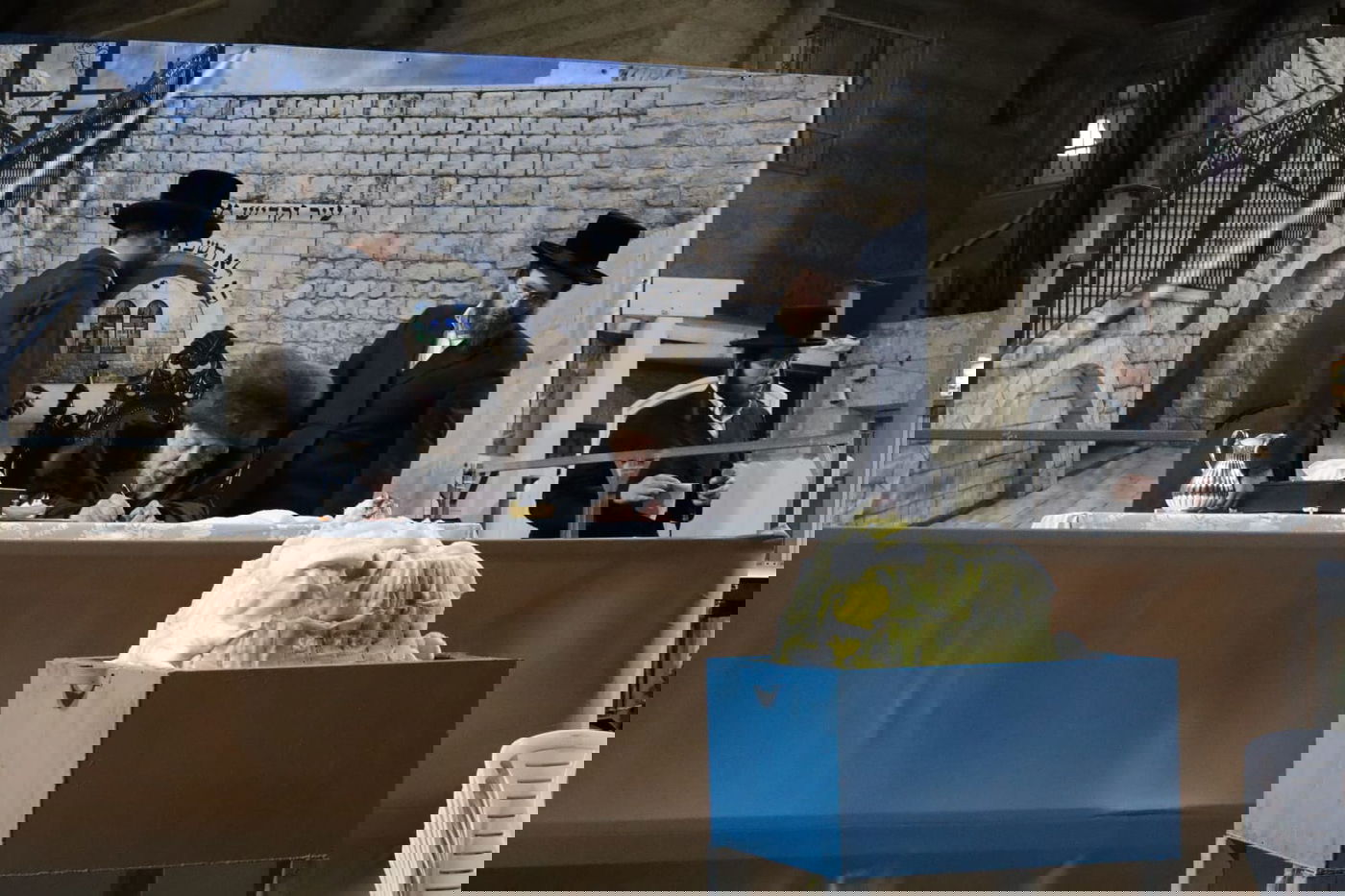 ל"ג בעומר בחצה"ק קופיטשניץ