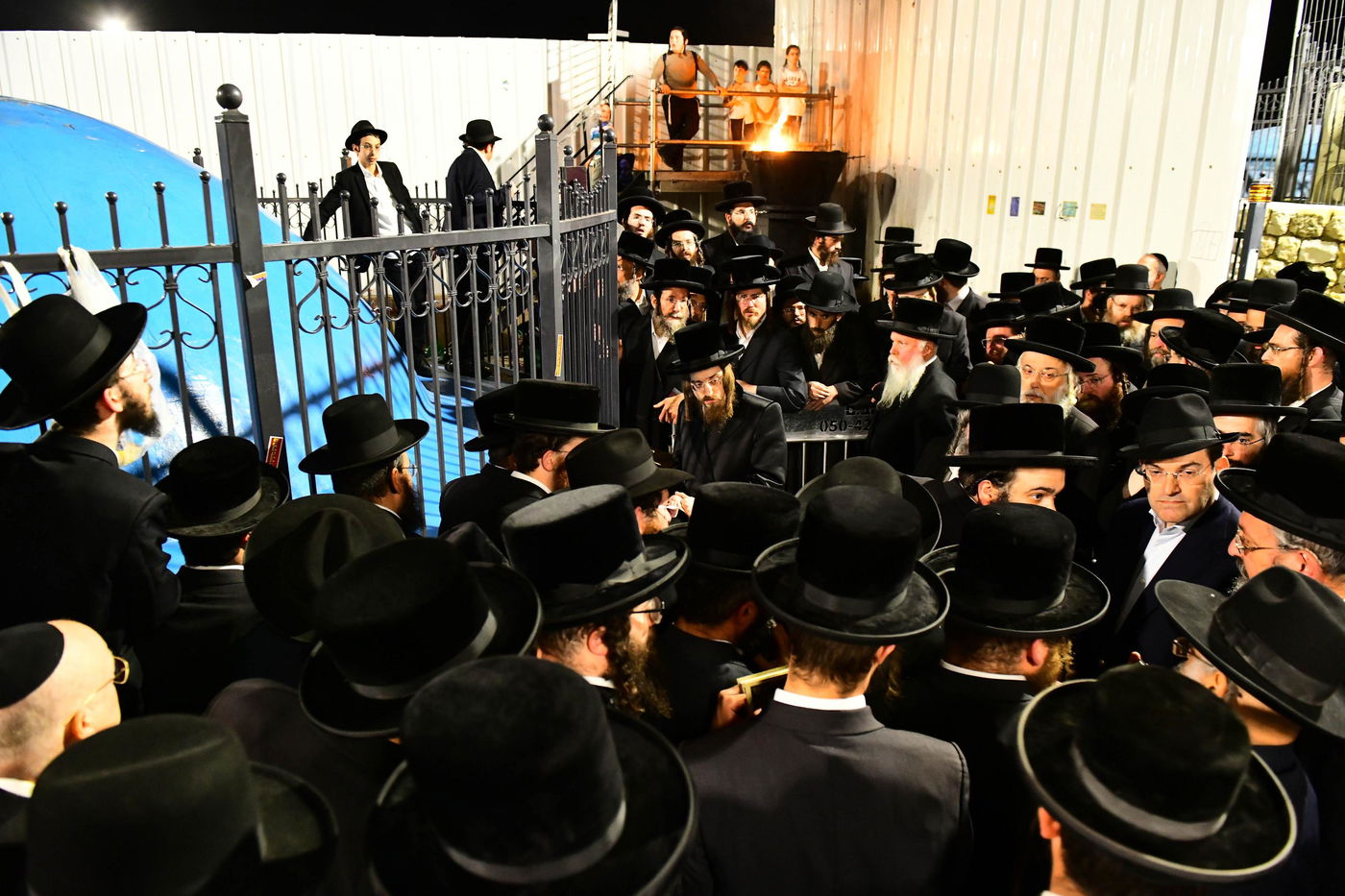 האדמו"ר מסאדיגורה באתרא קדישא מירון