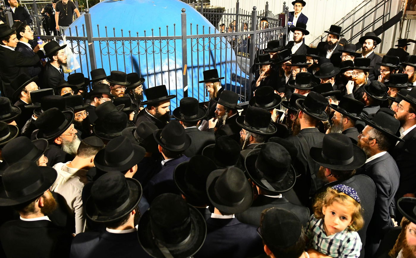 האדמו"ר מסאדיגורה באתרא קדישא מירון